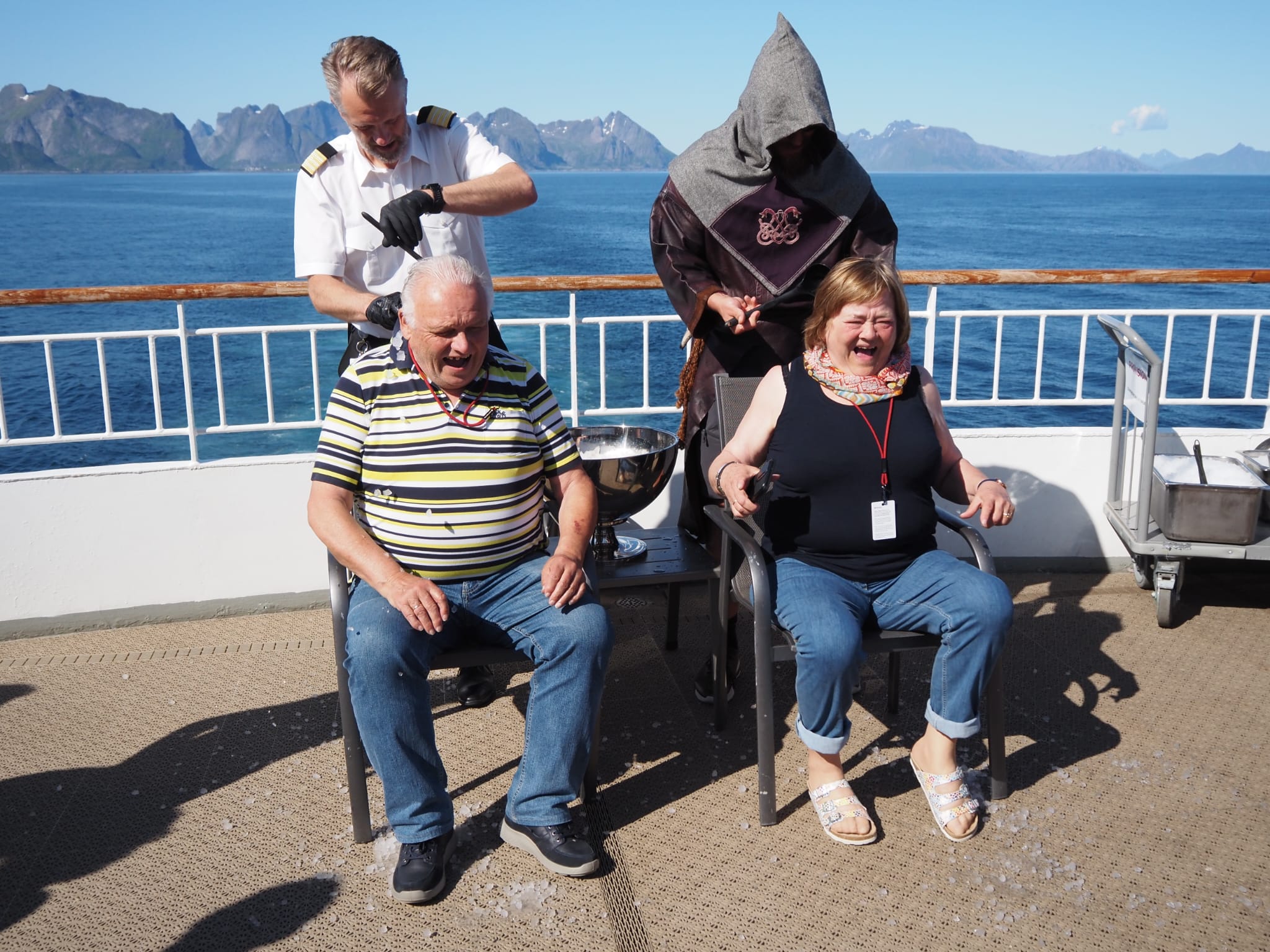 Martina und Helmut bei der Polarkreistaufe